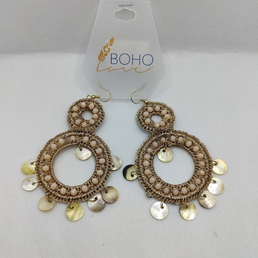 Boho Statement Beaded Drop Earrings Gold Peach Shell Disc Dangle NWT - Picture 3 of 5
